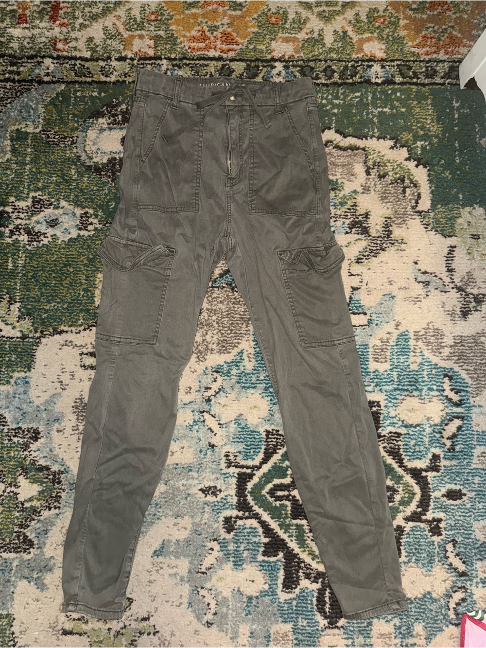 American Eagle Outfitters Men's Cargo Pants in Olive